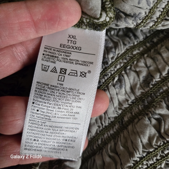 GAP Jumpsuit XXL Green Floral Smocked Wide Leg Rayon Pockets Casual Summer‎ - Picture 5 of 9